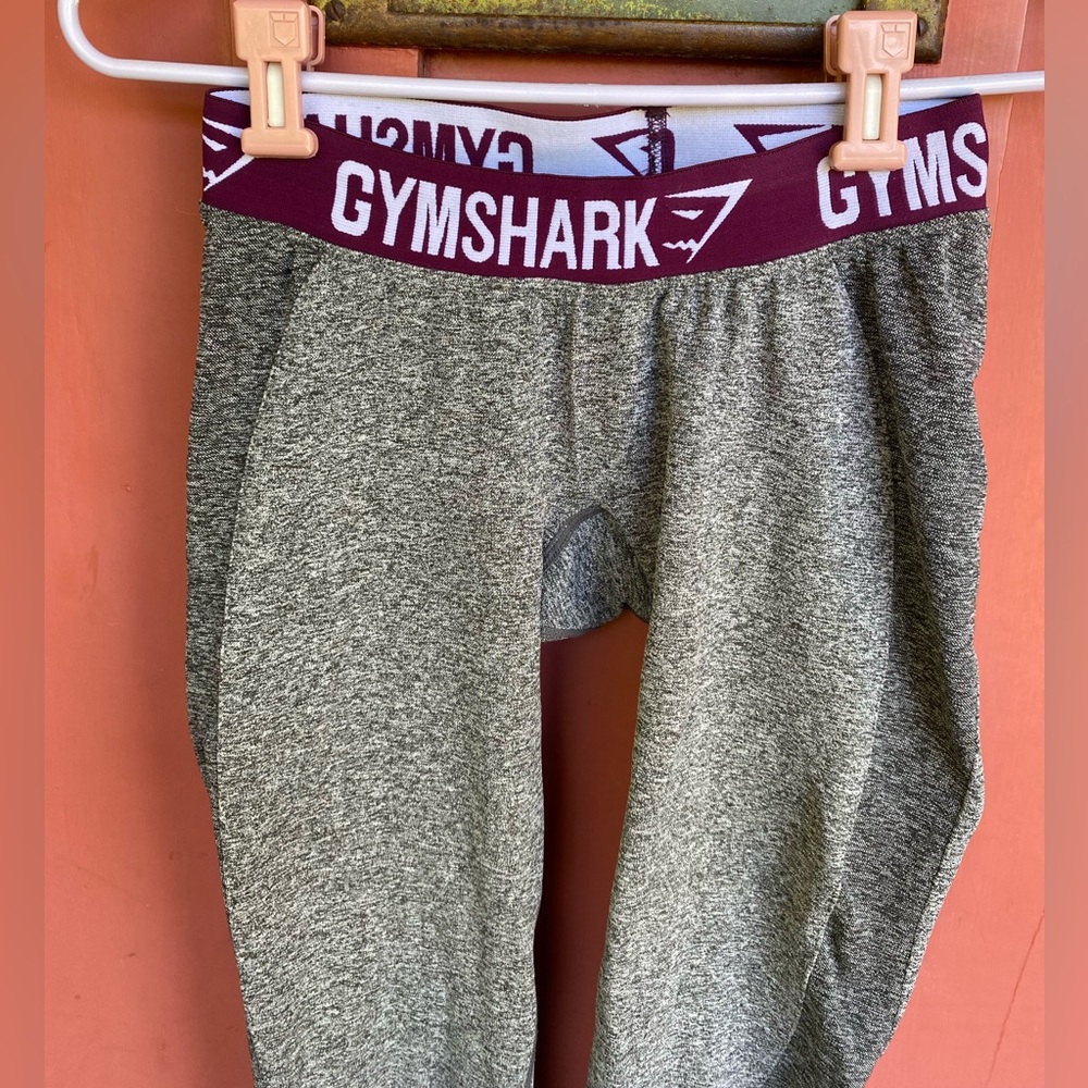 Gymshark flex leggings grey and burgundy